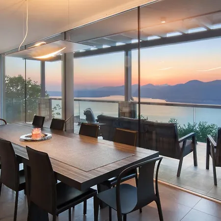 Gemmma With Pool * San Zeno di Montagna