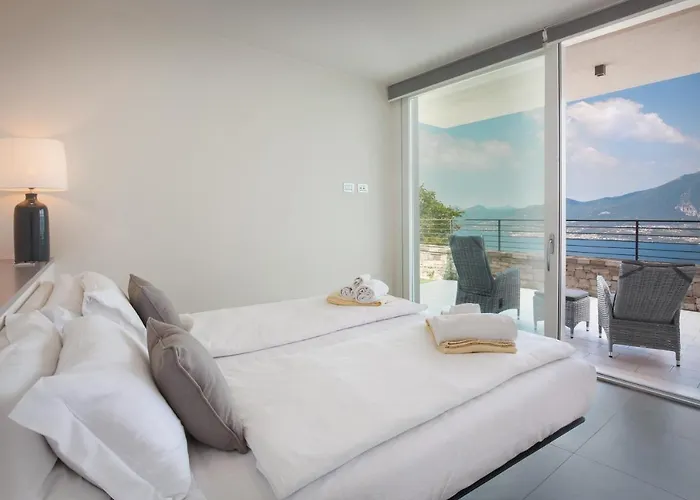 Gemmma With Pool Villa