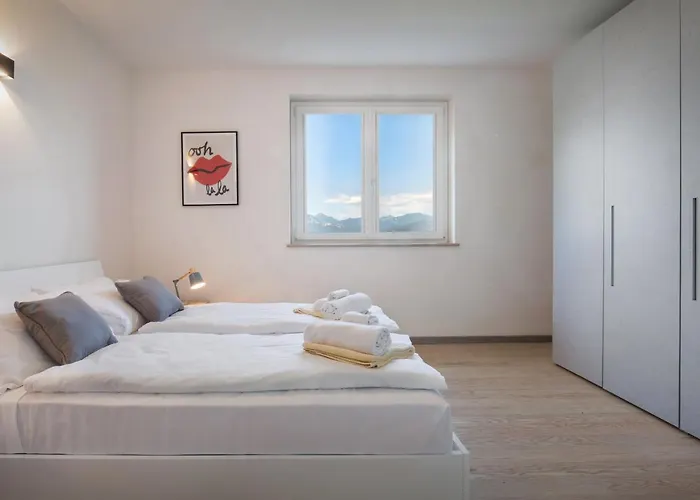 Gemmma With Pool San Zeno di Montagna