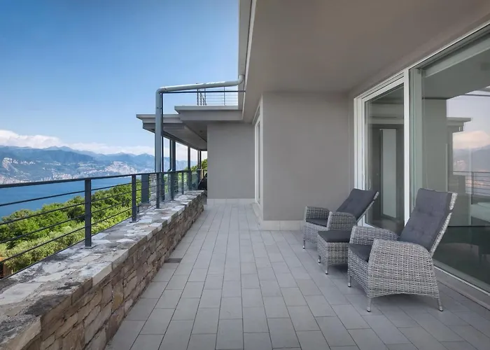 ヴィラ Gemmma With Pool *